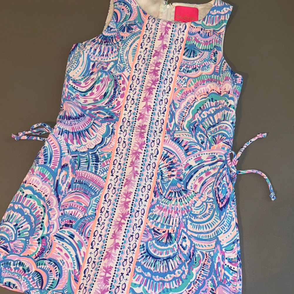 LILLY PULITZER Donna Romper Happy As Clam Engineered Romper Blue Pink Summer - Picture 5 of 7